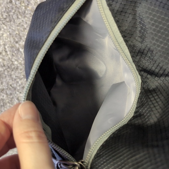 Travel friendly backpack! - Picture 7 of 14